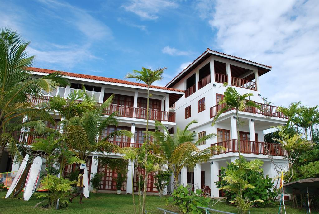 Hotel Marina Bentota Esterno foto